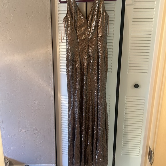 Revelry Blair sequence dress - Picture 2 of 2